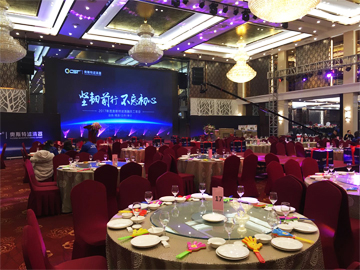 江阴奥斯特滤清器2017年年终晚会搭建现场1