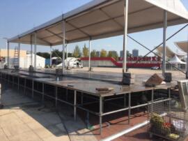 舞台租赁时桁架材料的选择